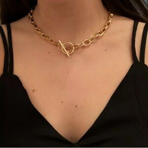 Gold Chain Link Toggle Necklace - Women Jewelry